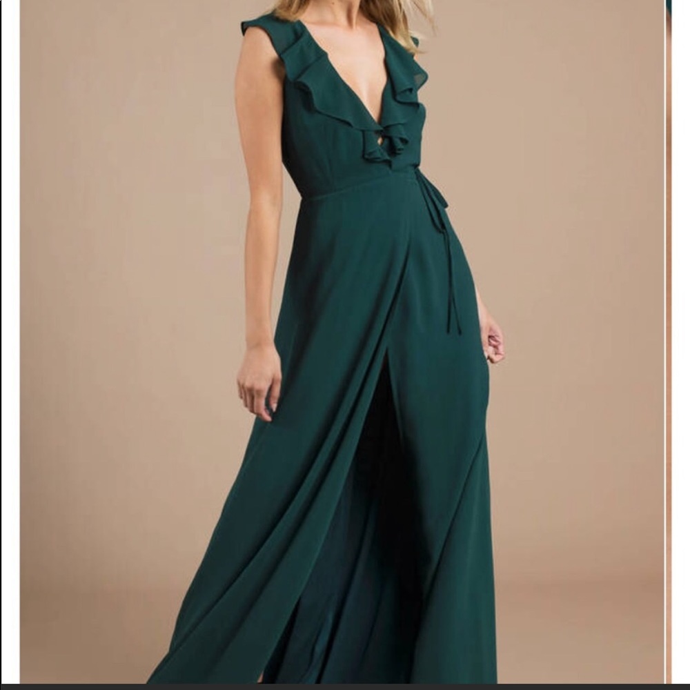 Tobi/Lulu’s Perfect Bridesmaid or Fun Event Dress color FOREST GREEN